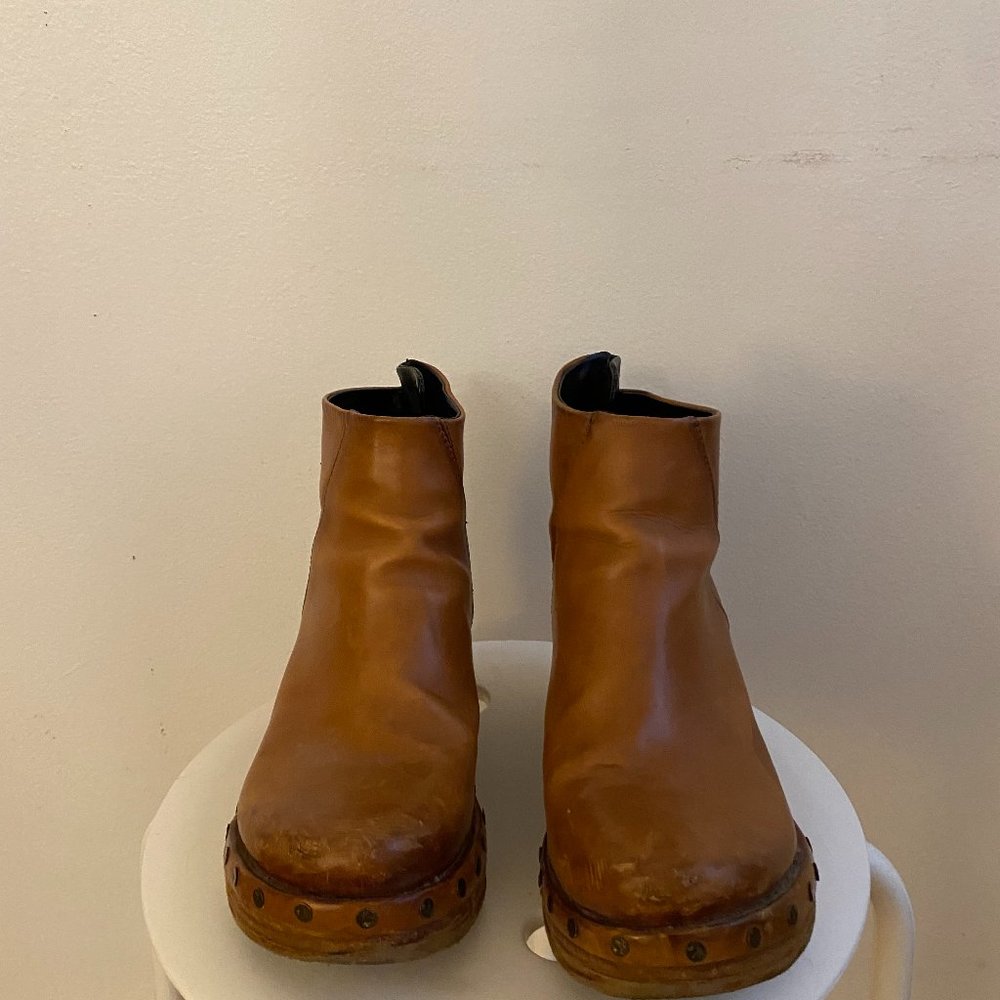 A.S. 98 Wedge Booties, in Camel, size 39/8.5